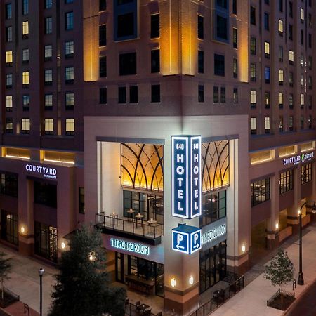 Courtyard By Marriott Atlanta Midtown Hotel Exterior photo