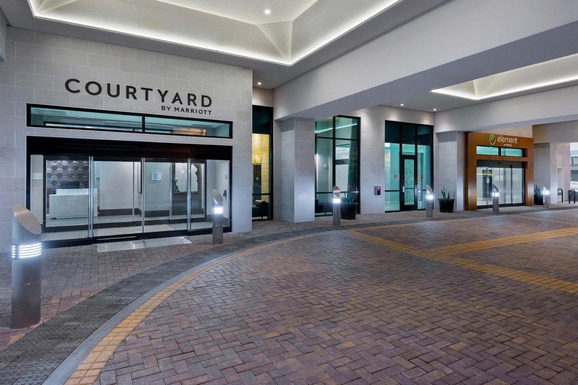 Courtyard By Marriott Atlanta Midtown Hotel Exterior photo